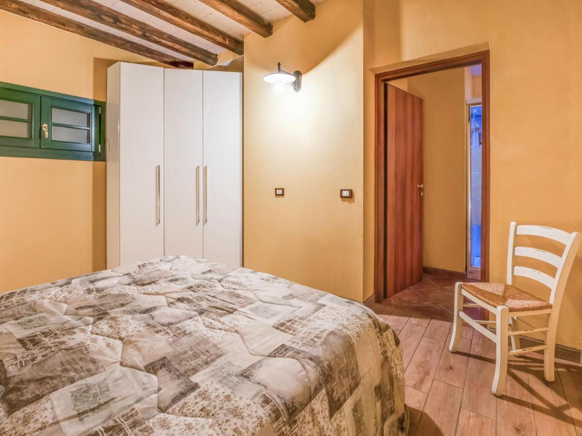 Cozy Chalet At Marone Lake Lombardy With Pool Dış mekan fotoğraf